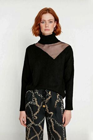 Kadın Basic Siluet Triko Kazak Düşük Kol Choker Yaka Tül Detaylı Kış Stiline Modern Dokunuş