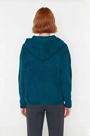 Kadın Yumuşak Dokulu Oversize Kapüşonlu Triko Kazak Soğuk Havalar İçin İdeal Günlük Şıklık