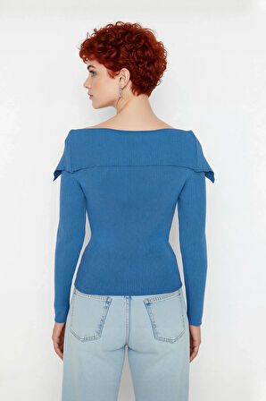 Kadın Şık Devrik Yaka Fitilli Triko Üst Fitted Kesim Uzun Kol Crop Model İlkbahar Sonbahar