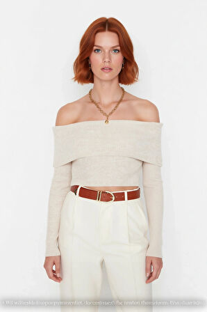 Kadınlara Özel Basic Fitted Kesim Uzun Kollu Crop Akrilik Triko Carmen Yaka Kazak Kaliteli