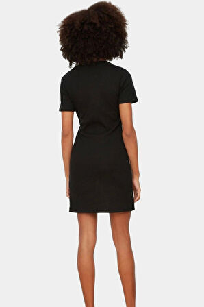 Rahat ve Şık Örme Mini Elbise Bisiklet Yaka Bağlama Detayı Uzun Ömürlü Trend Tasarım