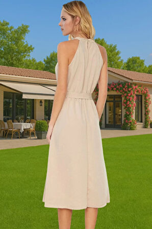 Şık Halter Yaka Midi Viskoz Elbise A Kesim Kuşak Detayı ile Dayanıklı Malzeme Dayanıklı Malzeme