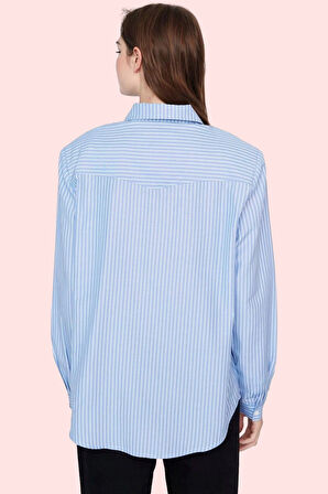 Kadın Oversize Dokuma Pamuklu Polyester Çizgili Gömlek Rahat Günlük Stil Dayanıklı Malzeme