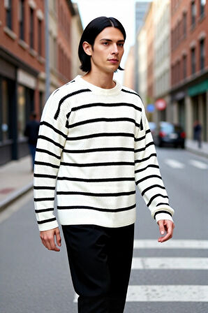 Modern Erkek Gri Çizgili Oversize Bisiklet Yaka Akrilik Uzun Kollu Kış Kombinlerinin Vazgeçilmezi