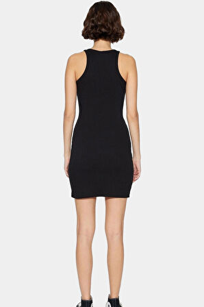 Pamuklu Bodycon Mini Elbise Halter Yaka Örme Kumaş Yazlık Rahat Özel Tasarım Profesyonel Görünüm