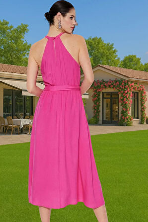 Şık Halter Yaka Midi Viskoz Elbise A Kesim Kuşak Detayı ile Dayanıklı Malzeme Dayanıklı Malzeme