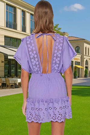 Brode Detaylı V Yaka Pamuklu Mini Elbise Yaz Koleksiyonu Rahat Ve Şık Modern Stil Modern Stil