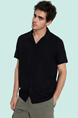 Erkek Pamuklu Düğmeli Gömlek Rahat Kalıp Kısa Kollu Apaç Yaka Günlük Kullanım Modern Tasarım