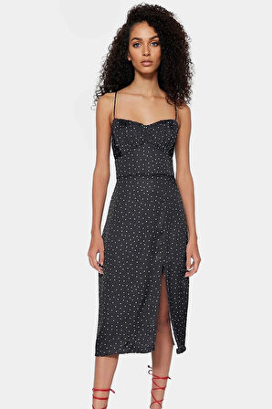 Leopar Desenli Kolsuz Midi Elbise Yazlık Bodycon Dokuma Mükemmel Uyum Konforlu Kesim Şık Görünüm