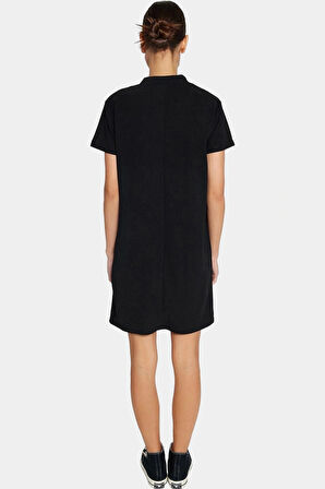 Mini Krep Elbise Shift Kalıp Cep Detaylı Polyester Kumaş Günlük Stil Şık Görünüm Uzun Ömürlü