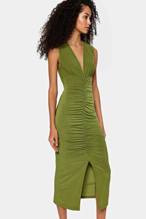 Rahat Ve Şık Bodycon Midi Elbise Örme Kumaş V Yaka Büzgü Detaylar 120 cm Boy