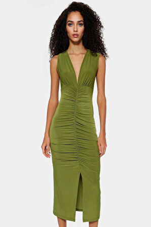 Rahat Ve Şık Bodycon Midi Elbise Örme Kumaş V Yaka Büzgü Detaylar 120 cm Boy