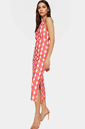 Bodycon Kalıp Midi Elbise Örme Kumaş Choker Yaka Günlük Şık Görünüm Trend Tasarım Seçkin Malzeme