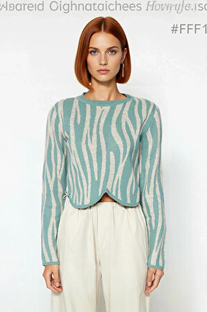 Kadın Fashion Forward Akrilik Regular Kalıp Crop Boy Uzun Kol Hayvan Desenli Triko Kazak Kaliteli