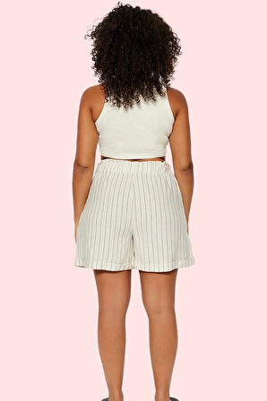 Kadın Çizgili Keten Şort Rahat Kalıp Yazlık Günlük Kısa Hafta Sonu Yaz Aylarının Vazgeçilmezi