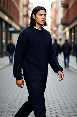 Erkekler İçin Gri Oversize Bisiklet Yaka Düz Triko Kazak Günlük Giyimde Konforlu Şık Tasarım