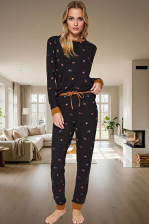 Rahat Kesim %100 Pamuk Çiçek Desenli Pijama Takımı Modern Stil Günlük Kullanım İçin