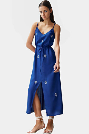 Yazlık Viskoz Dokuma Elbise Nakışlı Skater Maxi Boy Dayanıklı Malzeme Trend Tasarım