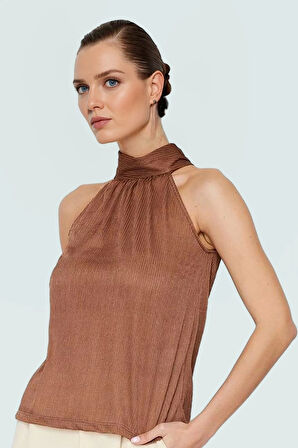 Kadın Yazlık Bluz Halter Yaka Pilise Dokuma Regular Kalıp Polyester Kumaş