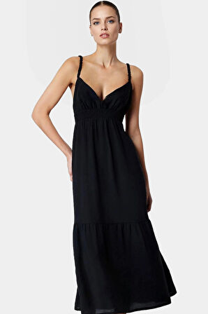 Polyester Modal Kumaştan Kolsuz Skater Elbise Uzun Ömürlü Özel Tasarım Seçkin Malzeme