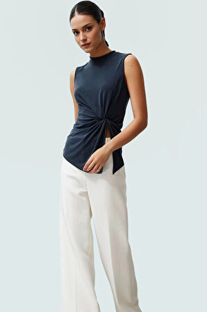 Modal Polyester Örme Bluz Dik Yaka Büzgü Detaylı Yazlık Kaliteli İşçilik Şık Görünüm