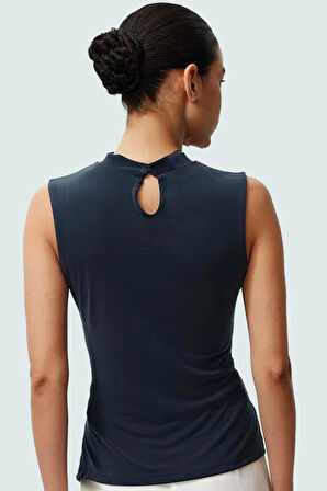 Modal Polyester Örme Bluz Dik Yaka Büzgü Detaylı Yazlık Kaliteli İşçilik Şık Görünüm