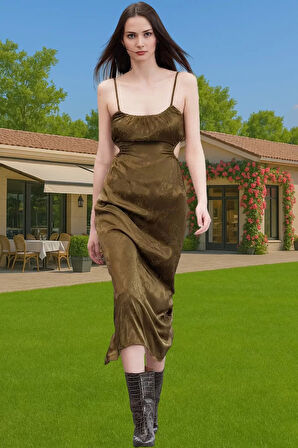 Zarif Askılı Saten Abiye Elbise Cut Out Detayı ile Şık Görünüm Kaliteli İşçilik Profesyonel Görünüm