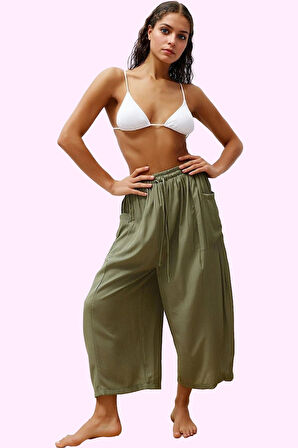 Kadın Plaj Pantolonu Viskoz Karışımlı Boru Paça Regular Boy Günlük Kullanım Modern Tasarım