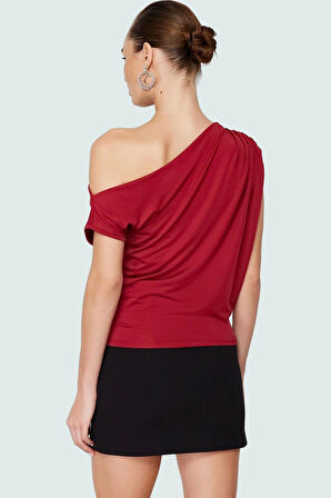 Asimetrik Yaka Kısa Kollu Bluz Esnek Örme Kumaş Zarifane Tasarım Uzun Ömürlü Rahat Ve Şık