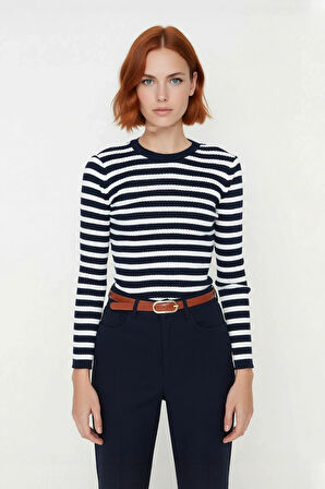 Kadın Çizgili Triko Fitted Uzun Kol Bisiklet Yaka Akrilik Basic Casual Günlük Kazak Kaliteli