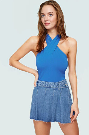 Kadın Yazlık Örme Bluz Boyundan Bağlamalı Fitted Kalıp %100 Pamuk Rahat Ve Şık