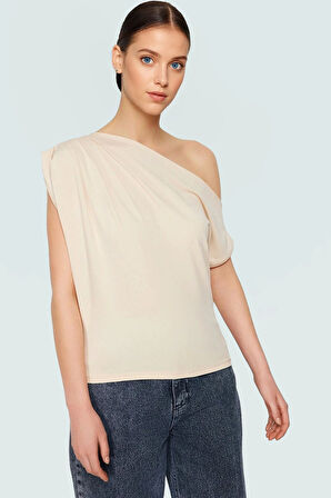 Asimetrik Yaka Kısa Kollu Bluz Esnek Örme Kumaş Zarifane Tasarım Uzun Ömürlü Rahat Ve Şık