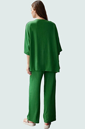 Yazlık Kadın Kimono Pantolon Takım Rahat Şık ve Çok Yönlü Trend Tasarım Modern Stil Görünüm