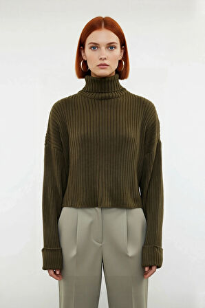 Kadın Oversize Super Crop Balıkçı Yaka Kışlık Triko Kazak Uzun Kollu Rahat Ve Şık Stil Kaliteli