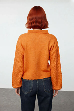 Kadın Kışlık Regular Kalıp Akrilik Triko Kazak Polo Yaka Saç Örgü Desenli Konforlu Uzun Kol