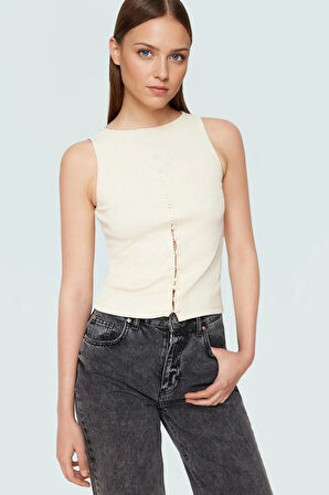 Kadın Kolsuz Örme Bluz Kayık Yaka Fitted Kalıp Rahat Günlük Stil Ve Şık Modern