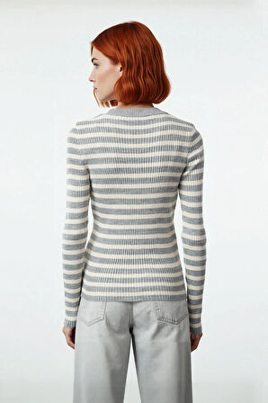 Kadın Çizgili Triko Fitted Uzun Kol Bisiklet Yaka Akrilik Basic Casual Günlük Kazak Kaliteli