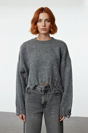 Kadın Casual Crop Oversize Bisiklet Yaka Triko Kazak Düşük Kol Akıtma Detaylı Konforlu Şık