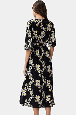 Yazlık Çok Çiçekli A Kesim Maxi Elbise Rahat Şık ve Nefes Alabilir Mükemmel Uyum