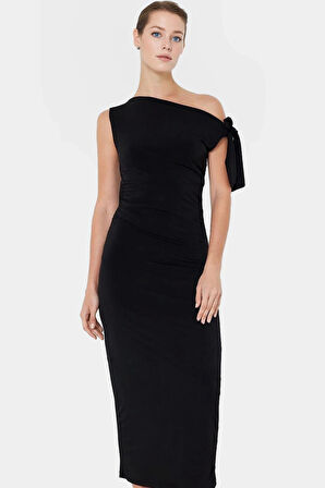 Vücuda Oturan Maxi Elbise Tek Omuz Asimetrik Yaka Polyester Kumaş Rahat Kullanım