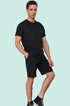 Erkek Yazlık Şort; Nefes Alan Örme Kumaş Boru Paça Rahat Kalıp Günlük Stil Kaliteli Malzeme