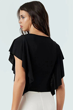 Örme Crop Bluz Bisiklet Yaka Fırfırlı Kollar Rahat Kalıp Ve Şık Konforlu Kesim