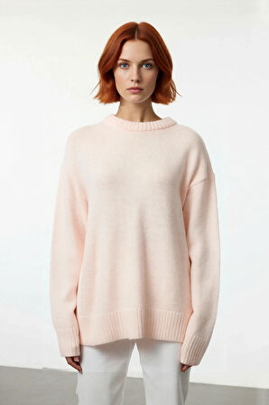 Kadın Oversize Bisiklet Yaka Triko Kazak Düşük Kollu Kış Mevsimi Rahatlığını Sunan Günlük Şıklık