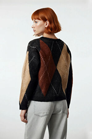 Kadın Standart Kol Rahat Kalıp Baklava Desenli Triko Kazak Kış Sezonu Günlük Kombinler İçin İdeal