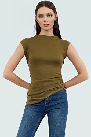 Dik Yaka Fitted Örme Bluz Regular Boy Asimetrik Kesim Mükemmel Uyum Özel Tasarım