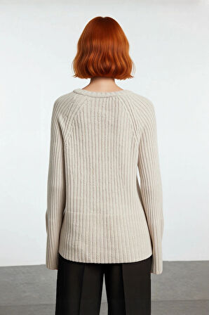 Kadınlara Özel Regular Kalıp Bisiklet Yaka Triko Kazak Reglan Kol Uzun Kollu Peplum Detayı