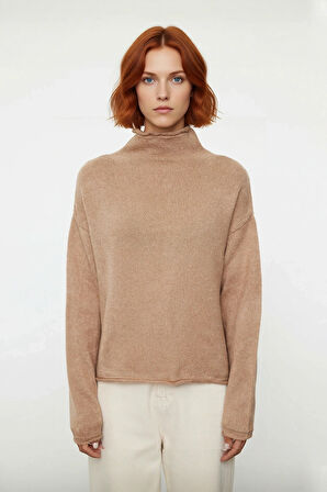 Kadınlara Özel Oversize Dik Yaka Triko Kazak Uzun Düşük Kol Kışlık Günlük Şıklık Ve Rahatlık Sunar