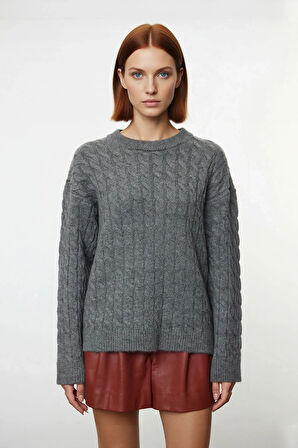 Kadın Antrasit Gri Basic Bisiklet Yaka Saç Örgü Triko Kazak Soğuk Günlerin Şık Tamamlayıcısı