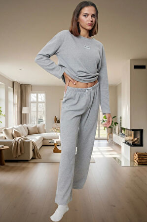 Örme Pijama Takımı 2 Parça Uzun Kollu Rahat Kalıp Evde Rahatlık Özenle Seçilmiş