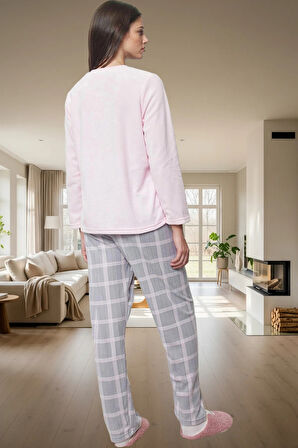Rahat ve Şık Kadın Pijama Takımı Polar Ekoseli Uzun Kollu Yüksek Kalite Modern Stil